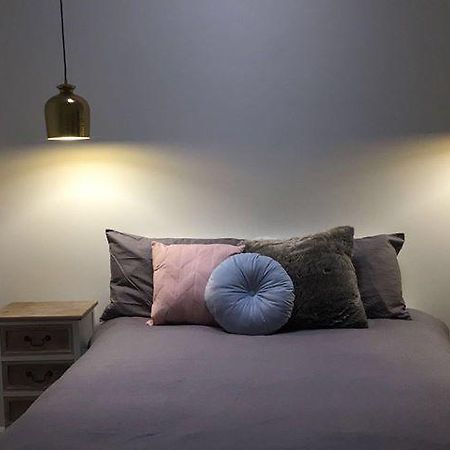 Capel Short-Stay Accommodation المظهر الخارجي الصورة